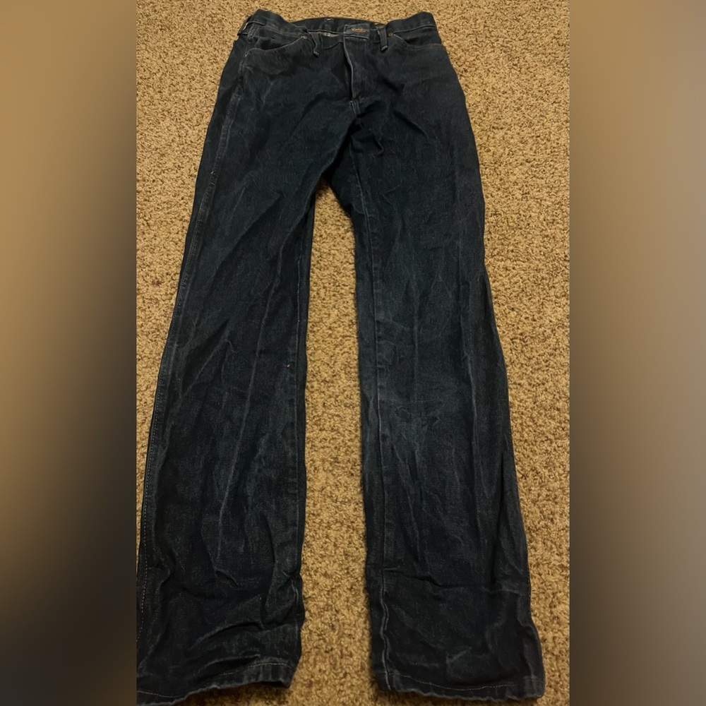 Dark wash straight leg men jeans 36x31 from Wranglers